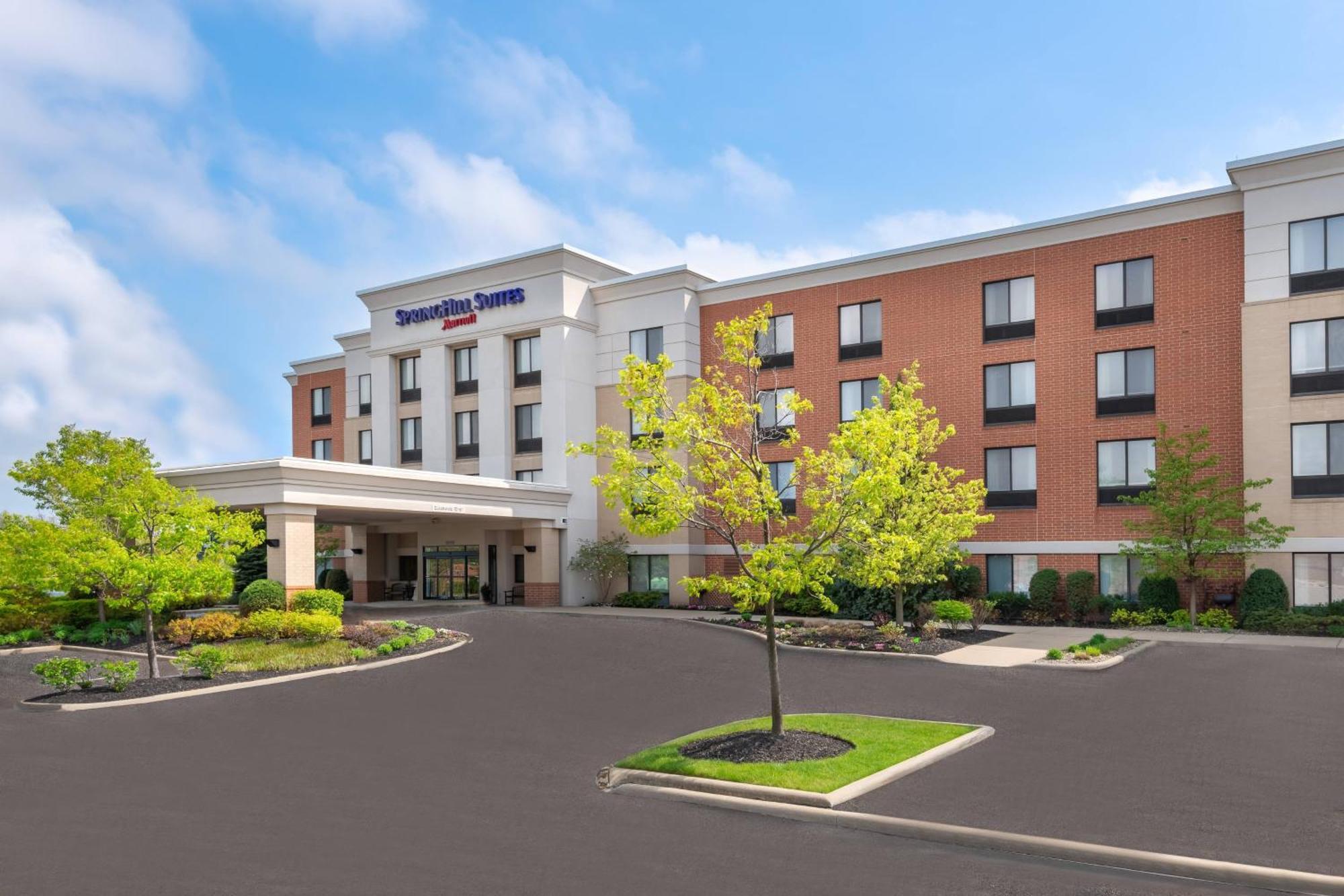 Springhill Suites By Marriott Cleveland Solon Exterior photo