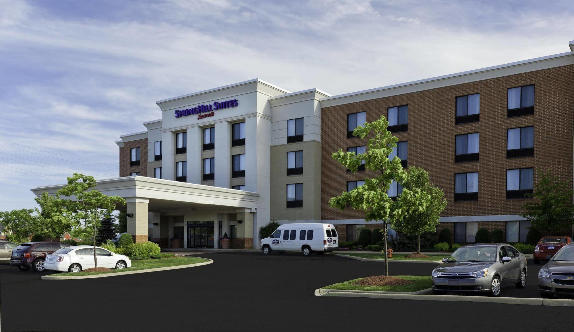 Springhill Suites By Marriott Cleveland Solon Exterior photo